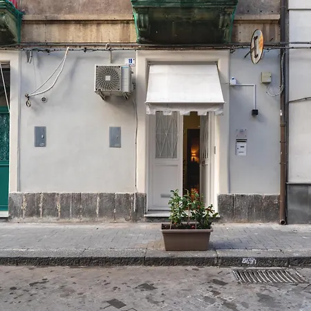Apartment Easy Center Catania
