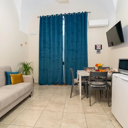 Apartment Easy Center *